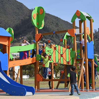Parque infantil La Cabaña de Alpina LYD ONLINE Bogota Colombia