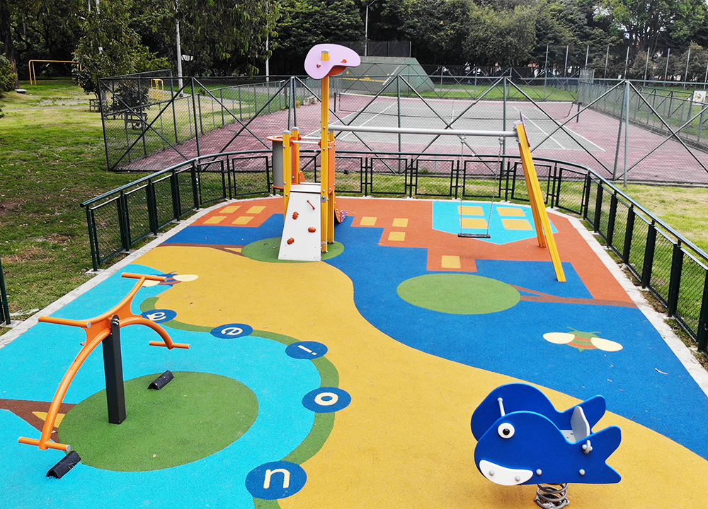 Parque-infantil-teusaquillo-esmeralda1-bogota-juegos-INFANTILES-galopin