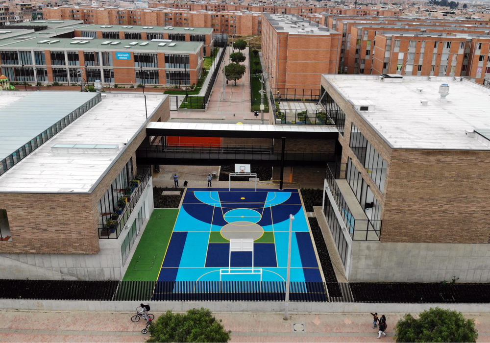 Parque-infantil-jardin-recreo-piso-caucho-epdm-cancha-multideporte-bogota