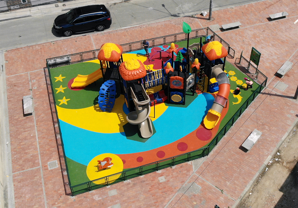 parque-infantil-bogota-bosa-juego-rotomoldeado